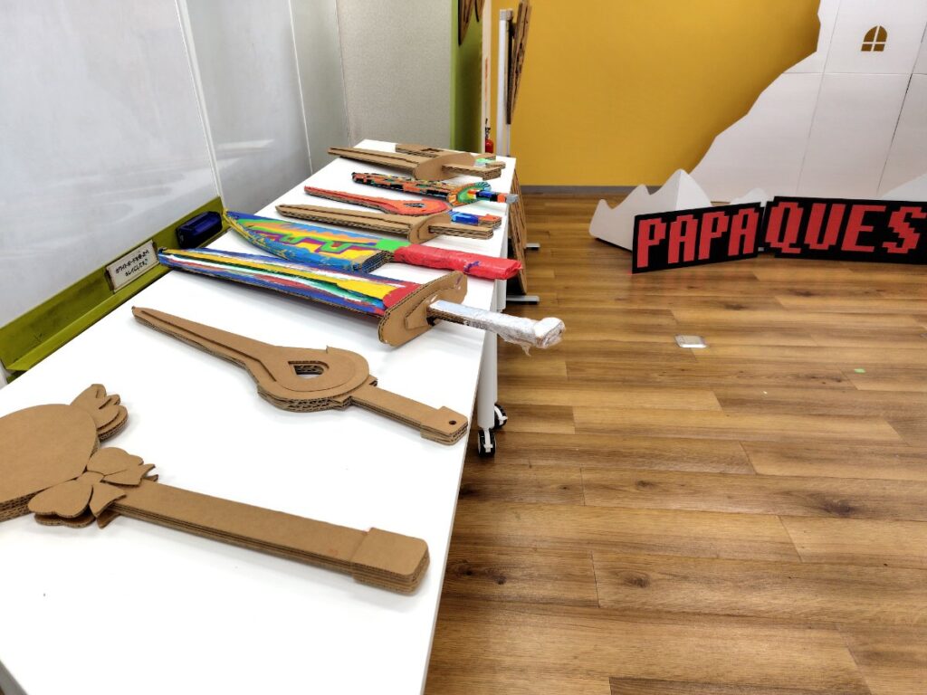段ボールの武器
